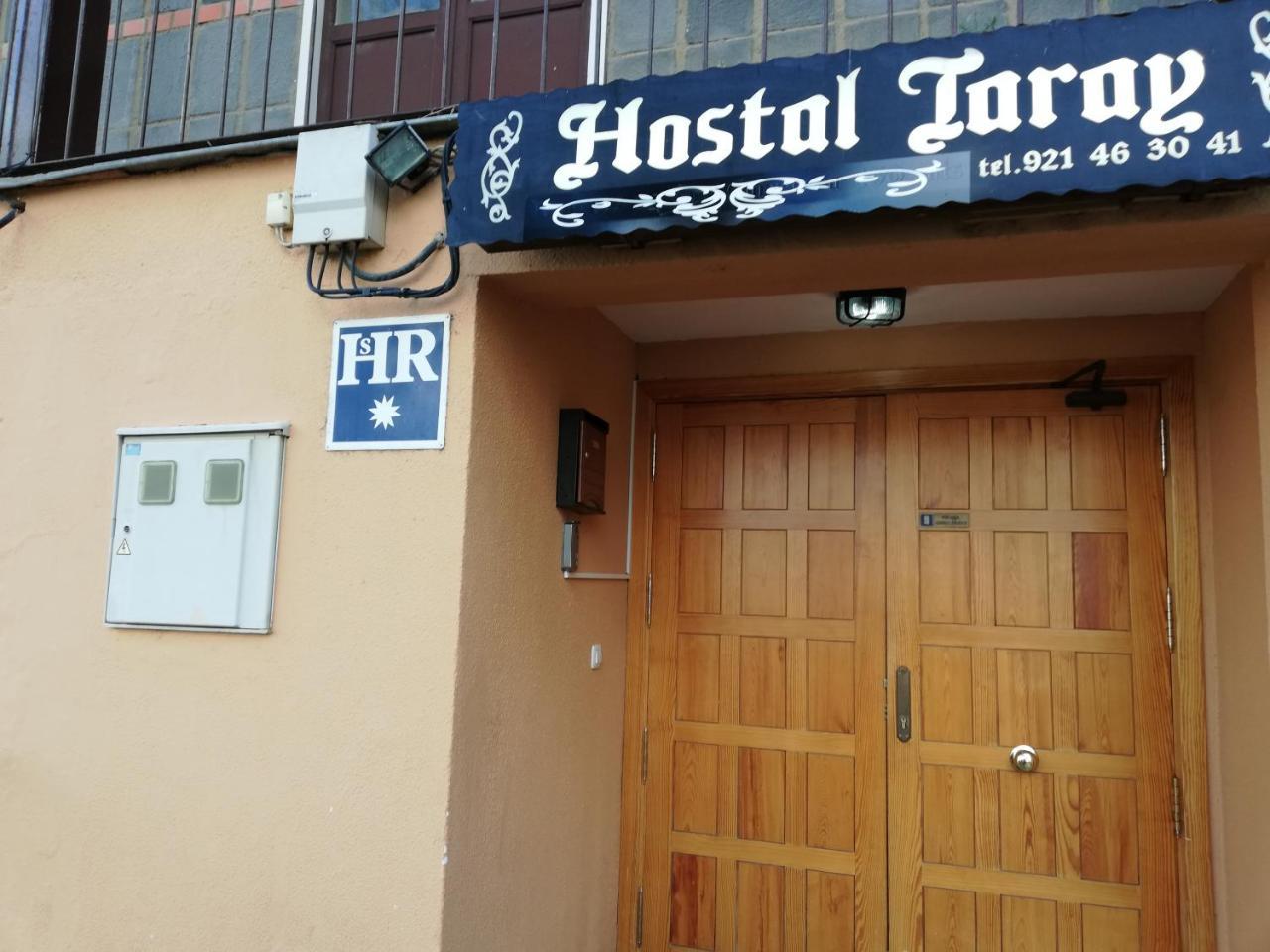 Hostal Residencia Taray Segovia Exterior foto